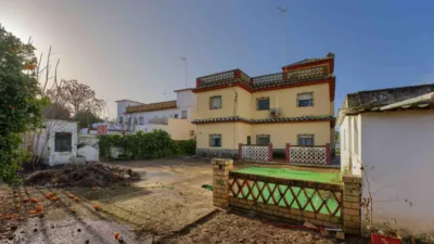 Chalet en venta en Calle Seguirilla, Sanlúcar la Mayor de 350.000 €