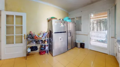Chalet en venta en Avenida de las Mimosas, cerca de Avenida de las Begonias, El Zaudín-Club de Golf (Bormujos) de 559.500 €