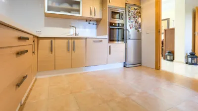 Casa pareada en venta en Calle Verdejo, cerca de Calle Moscatel, Espartinas de 340.000 €