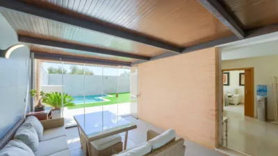Casa pareada en venta en Calle Verdejo, cerca de Calle Moscatel, Espartinas de 340.000 €
