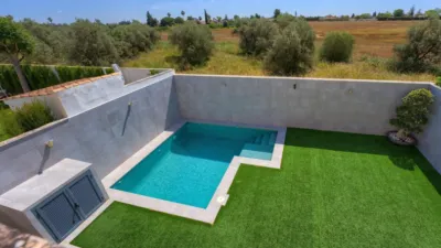 Casa pareada en venta en Calle Verdejo, cerca de Calle Moscatel, Espartinas de 340.000 €