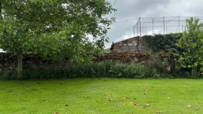 Semi-detached house in Barrio de Pelia photo 3