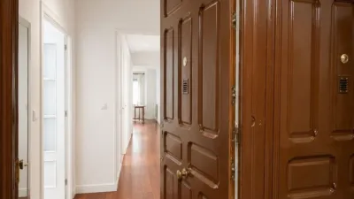 Apartment on Calle del General Pardiñas, 85 photo 4