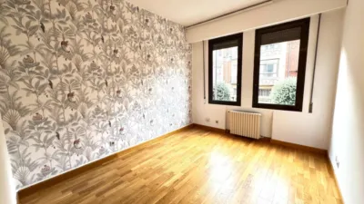 Piso en alquiler en Calle de Santiago, Las Villas-Covaresa-Parque Alameda-La Rubia (Valladolid Capital) de 1.150 €<span>/mes</span>