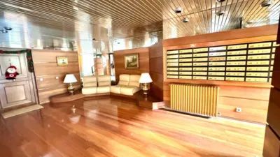 Piso en alquiler en Calle de Santiago, Las Villas-Covaresa-Parque Alameda-La Rubia (Valladolid Capital) de 1.150 €<span>/mes</span>