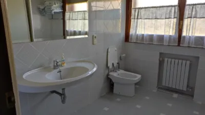 Chalet en alquiler en Calle de Veremundo Méndez Coarasa, Casablanca-Montecana-Valdespartera (Zaragoza Capital) de 3.000 €<span>/mes</span>