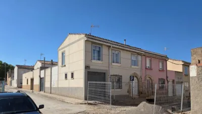 Chalet on Moncayo Street photo 27