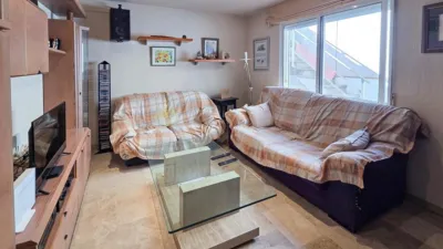 Chalet on Moncayo Street photo 3