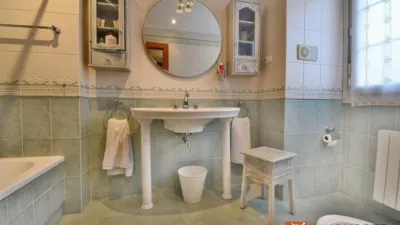 Chalet on Calle de Hermandad Donantes de Sangre photo 11