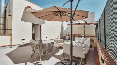 Penthouse at Calle de Espartinas, 7 photo 2