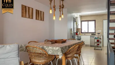 Semi-detached house on Calle del Estanque photo 15