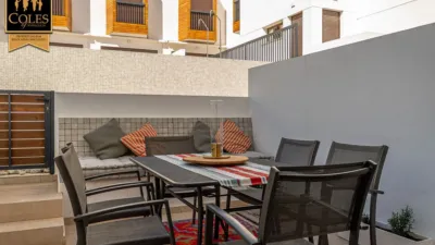 Semi-detached house on Calle del Estanque photo 16