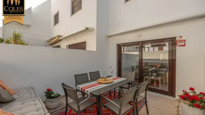 Semi-detached house on Calle del Estanque photo 17