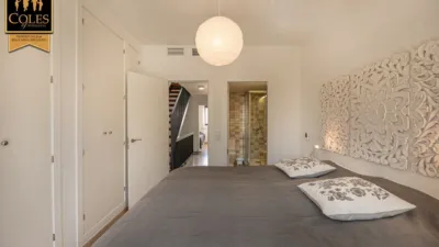 Semi-detached house on Calle del Estanque photo 20