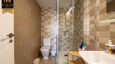 Semi-detached house on Calle del Estanque photo 23