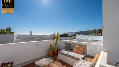 Semi-detached house on Calle del Estanque photo 29