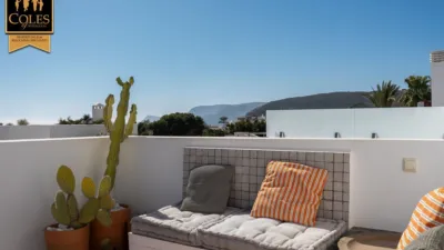 Semi-detached house on Calle del Estanque photo 31