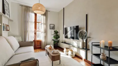 Piso en alquiler en Carrer de Villarroel, cerca de Carrer de València - Imagen 3