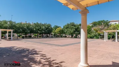 Casa adosada en venta en Calle de Dámaso Alonso, San Miguel (Armilla) de 340.000 €