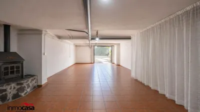 Casa adosada en venta en Calle de Dámaso Alonso, San Miguel (Armilla) de 340.000 €