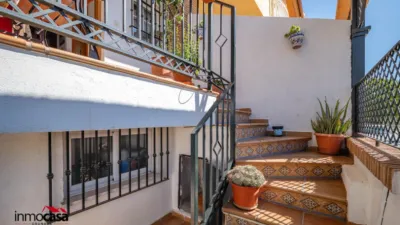 Casa adosada en venta en Calle de Dámaso Alonso, San Miguel (Armilla) de 340.000 €