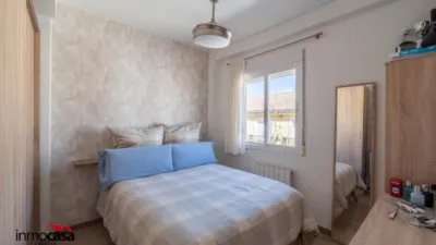 Casa adosada en venta en Calle de Dámaso Alonso, San Miguel (Armilla) de 340.000 €