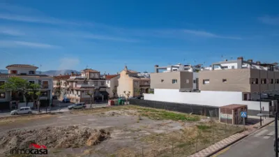 Casa adosada en venta en Calle de Dámaso Alonso, San Miguel (Armilla) de 340.000 €
