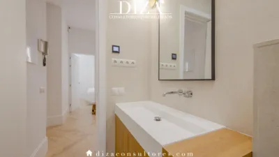 Apartment on Calle de Juan de Mena photo 20