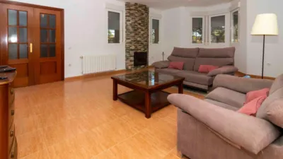 Chalet en venta en Tres Arroyos, Los Montitos-Carretera de Sevilla (Badajoz Capital) de 285.000 €