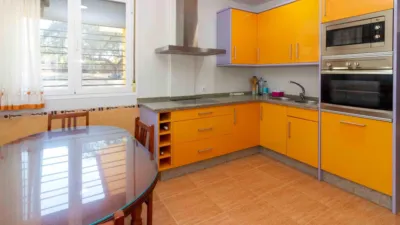 Chalet en venta en Tres Arroyos, Los Montitos-Carretera de Sevilla (Badajoz Capital) de 285.000 €