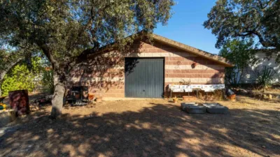 Chalet en venta en Tres Arroyos, Los Montitos-Carretera de Sevilla (Badajoz Capital) de 285.000 €