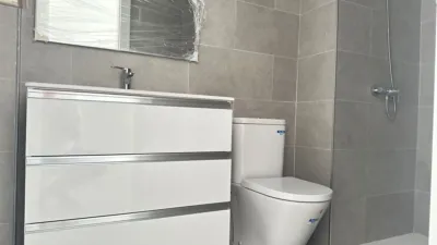 Piso en venta en Calle de Mary Sánchez, 8, Puerto Canteras (Las Palmas de Gran Canaria) de 300.000 €