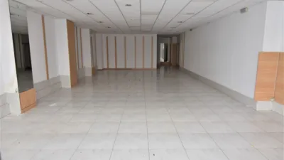 Local comercial en venta en Calle de Barcelona, 73, cerca de Calle de la República Dominicana - Vista 2