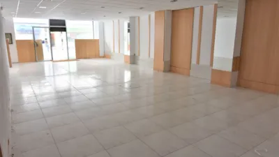 Local comercial en venta en Calle de Barcelona, 73, cerca de Calle de la República Dominicana - Més