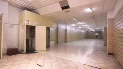 Local comercial en venta en Nagusia Kale, cerca de Calle de Hilarión Eslava, Casco Antiguo - Alde Zaharra (Pamplona - Iruña) de 265.000 €