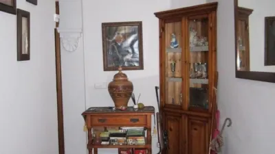 Chalet on Calle de Castilla la Mancha photo 13