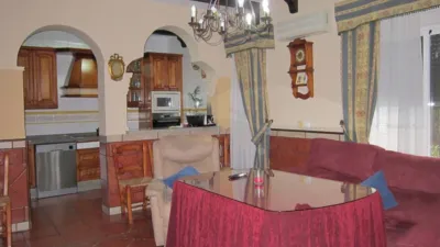 Chalet on Calle de Castilla la Mancha photo 14