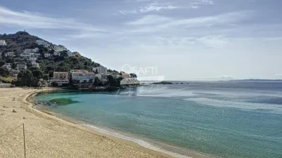 Apartment in Port Esportiu-Canyelles-Puig Rom photo 26