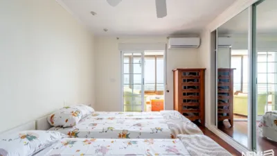 Apartment on Calle Sol Naixent photo 18