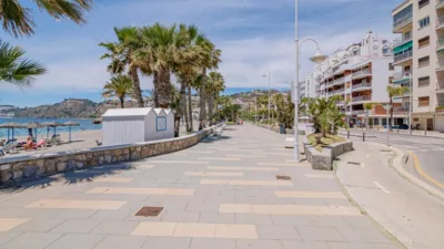 Apartamento en venta en Avenida del Mar de Plata, 3, Casco Urbano (Almuñécar) de 249.900 €