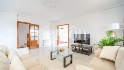 Chalet en alquiler en Paterna, La Canyada - La Cañada (Paterna) de 3.200 €<span>/mes</span>