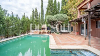 Chalet en alquiler en Paterna, La Canyada - La Cañada (Paterna) de 3.200 €<span>/mes</span>