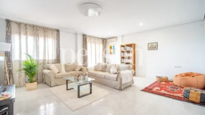 Chalet en alquiler en Paterna, La Canyada - La Cañada (Paterna) de 3.200 €<span>/mes</span>