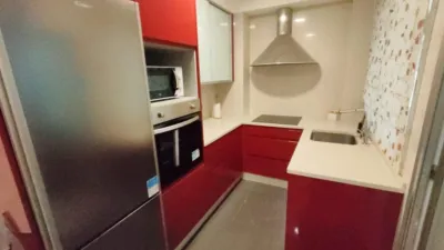Piso en venta en Calle del Conde de Torrecedeira, cerca de Calle de Llorente, Berbés-Peritos (Distrito Casco Urbano. Vigo) de 265.000 €