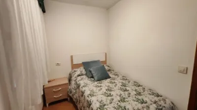 Piso en venta en Calle del Conde de Torrecedeira, cerca de Calle de Pi i Margall, Berbés-Peritos (Distrito Casco Urbano. Vigo) de 250.000 €