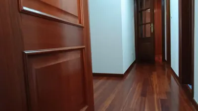 Piso en venta en Calle Aragón, cerca de Travesía de Vigo, Fátima-Travesía de Vigo-San Xoán (Distrito Casco Urbano. Vigo) de 290.000 €