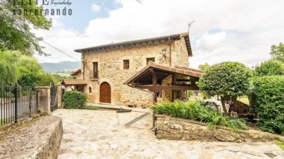 House on Calle Los Sotos photo 2
