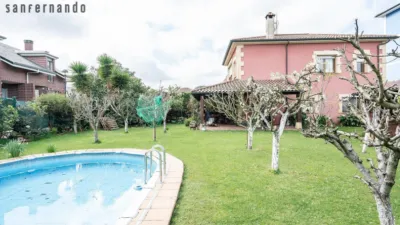 Chalet en venta en Paseo Fernández Vallejo - Más