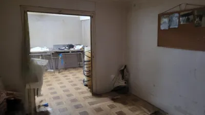 House in the Centre photo 11