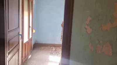 House in the Centre photo 19